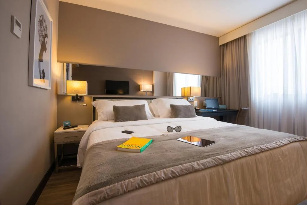 Hotel Atlantico Prime - Quarto Deluxe com Cama King-size